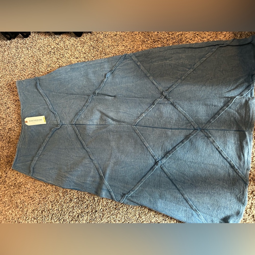 Earthbound skirt